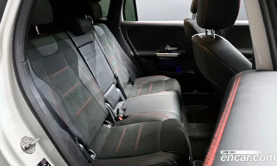 Mercedes-Benz GLA-Class 2022 2.0 автомат (гидро), фото 16 Mercedes-Benz GLA-Class 2022 2.0 автомат (гидро), фото 16