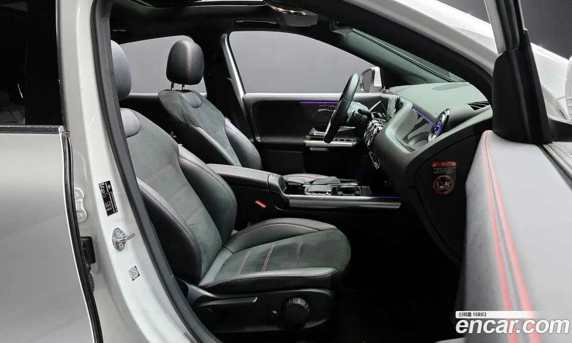 Mercedes-Benz GLA-Class 2022 2.0 автомат (гидро), фото 17 Mercedes-Benz GLA-Class 2022 2.0 автомат (гидро), фото 17