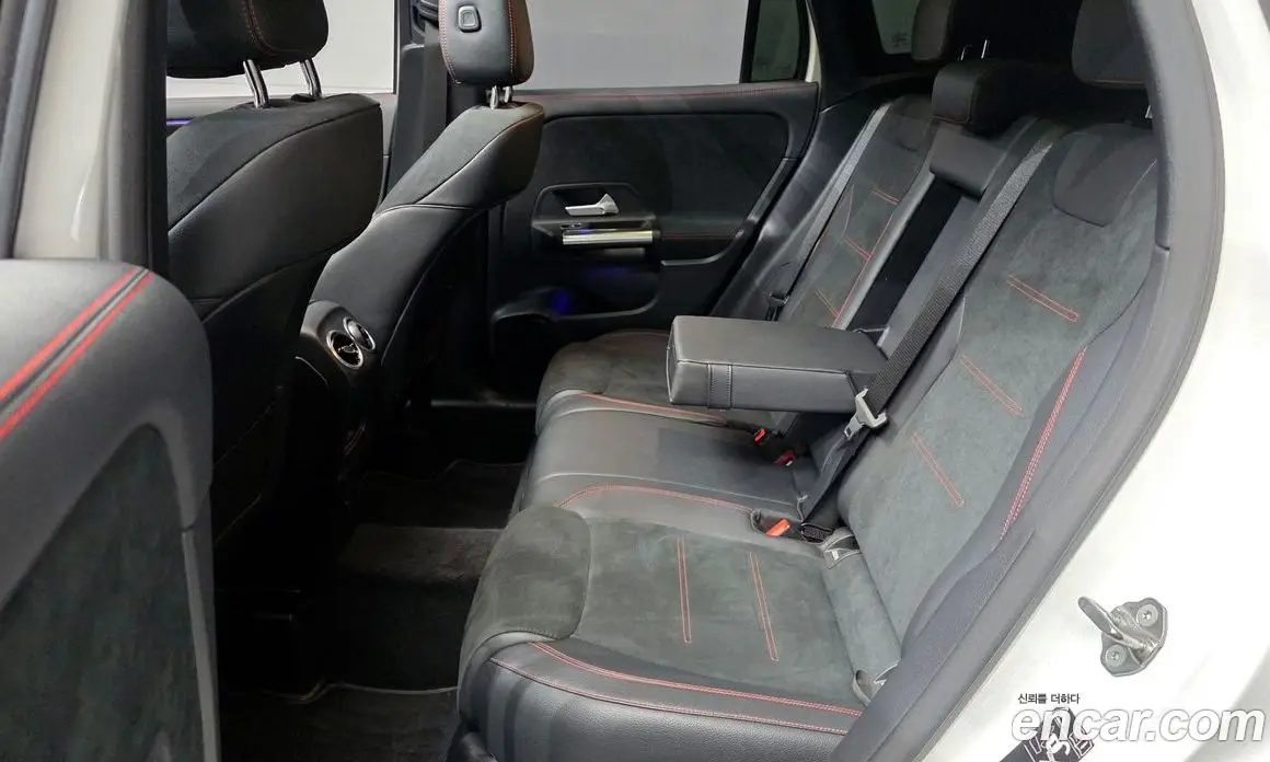 Mercedes-Benz GLA-Class 2022 2.0 автомат (гидро), фото 18 Mercedes-Benz GLA-Class 2022 2.0 автомат (гидро), фото 18