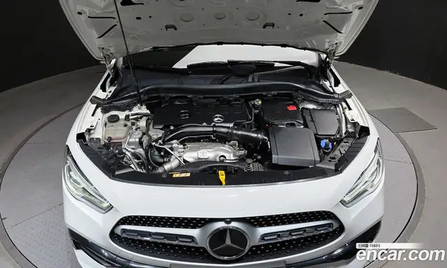 Mercedes-Benz GLA-Class 2022 2.0 автомат (гидро), миниатюра 6 Mercedes-Benz GLA-Class 2022 2.0 автомат (гидро), миниатюра 6