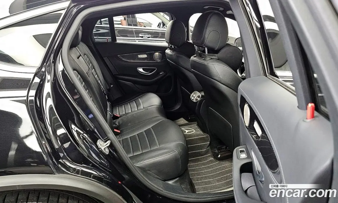 Mercedes-Benz GLC-Class 2017 2.1 автомат (гидро), фото 11 Mercedes-Benz GLC-Class 2017 2.1 автомат (гидро), фото 11