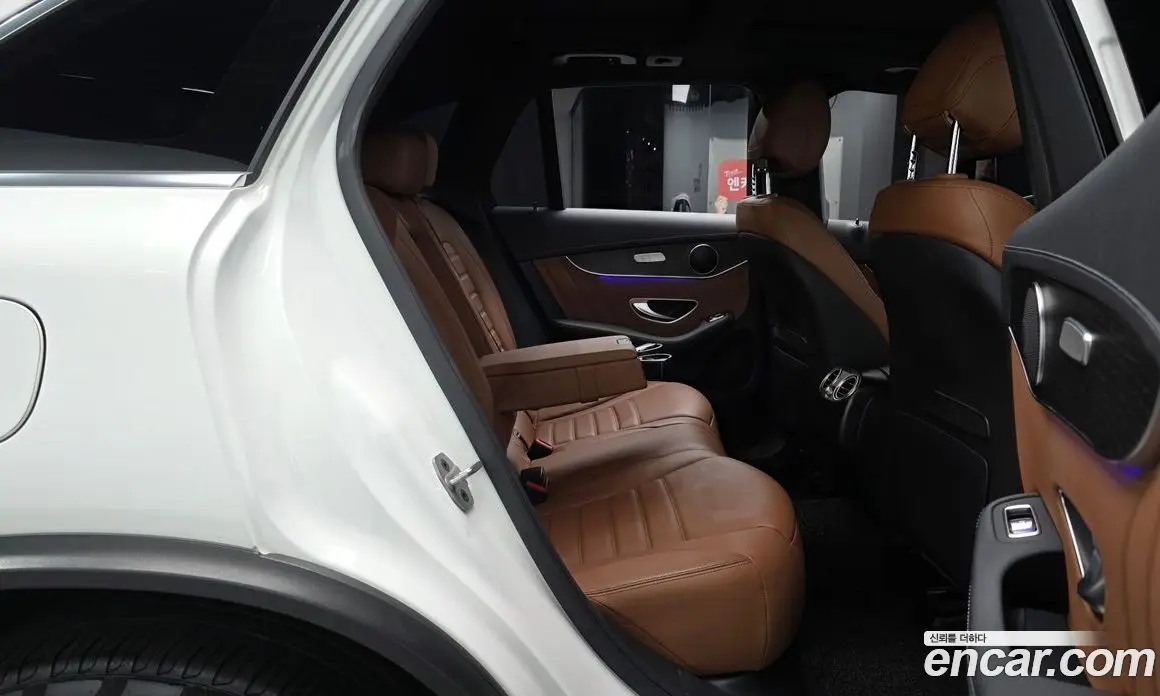 Mercedes-Benz GLC-Class 2022 2.0 автомат (гидро), фото 16