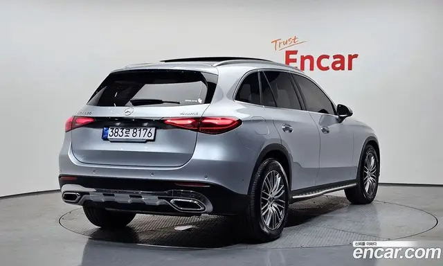 Mercedes-Benz GLC-Class 2025 2.0 автомат (гидро), миниатюра 2