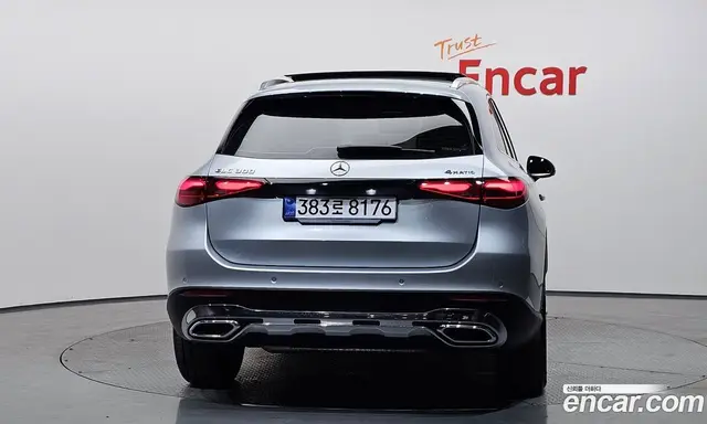 Mercedes-Benz GLC-Class 2025 2.0 автомат (гидро), миниатюра 4