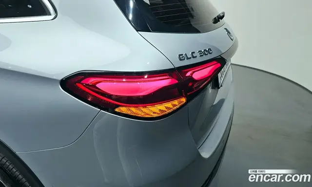 Mercedes-Benz GLC-Class 2025 2.0 автомат (гидро), миниатюра 9