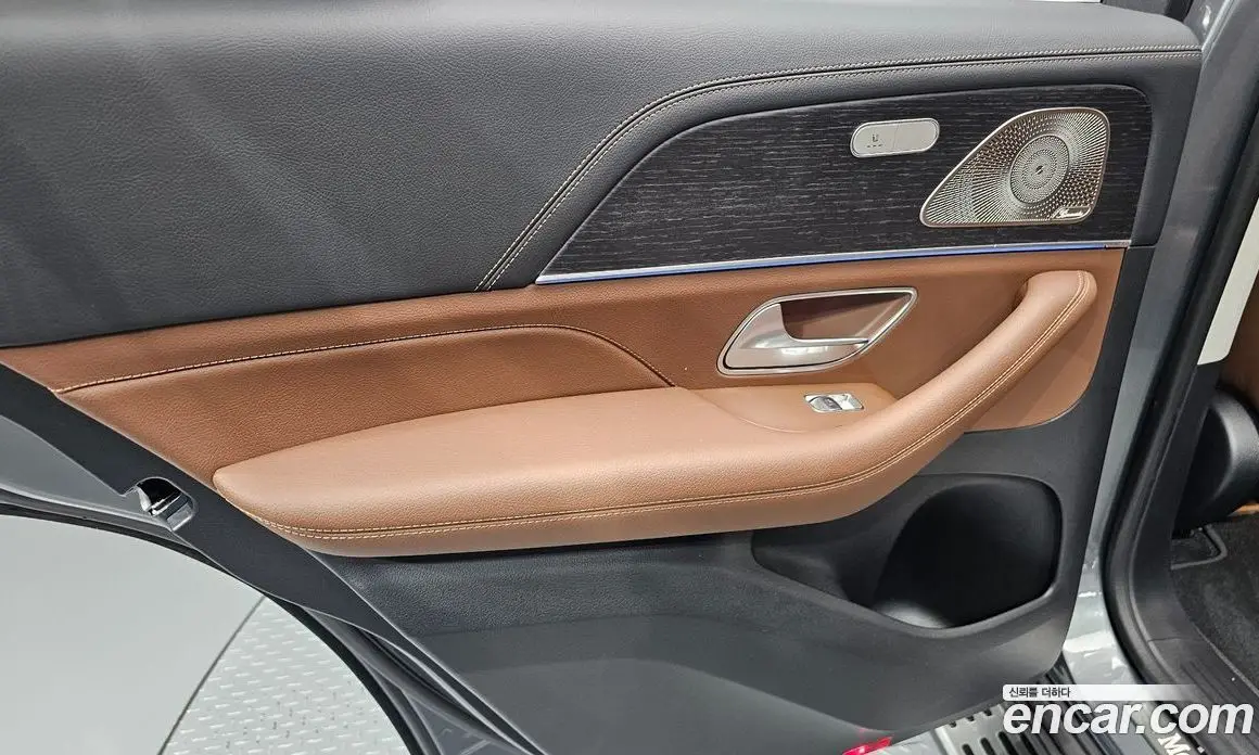 Mercedes-Benz GLE-Class 2025 2.0 автомат (гидро), фото 15