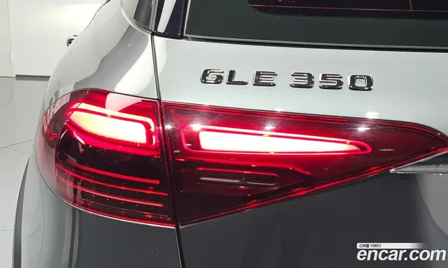 Mercedes-Benz GLE-Class 2025 2.0 автомат (гидро), миниатюра 9