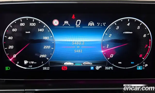 Mercedes-Benz GLS-Class 2025 3.0 автомат (гидро), миниатюра 11