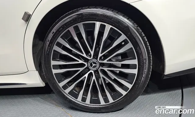 Mercedes-Benz S-Class 2023 2.9 автомат (гидро), миниатюра 7 Mercedes-Benz S-Class 2023 2.9 автомат (гидро), миниатюра 7