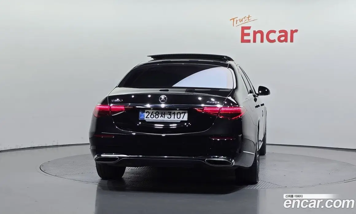 Mercedes-Benz S-Class 2023 4.0 автомат (гидро), фото 4