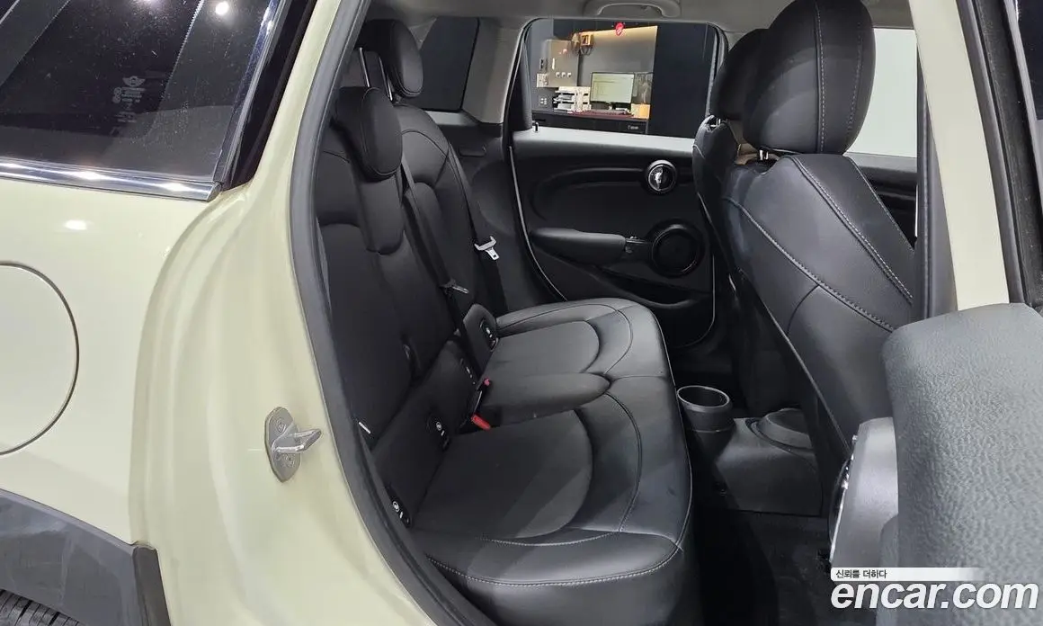 Mini Cooper 2019 1.5 автомат (гидро), фото 17