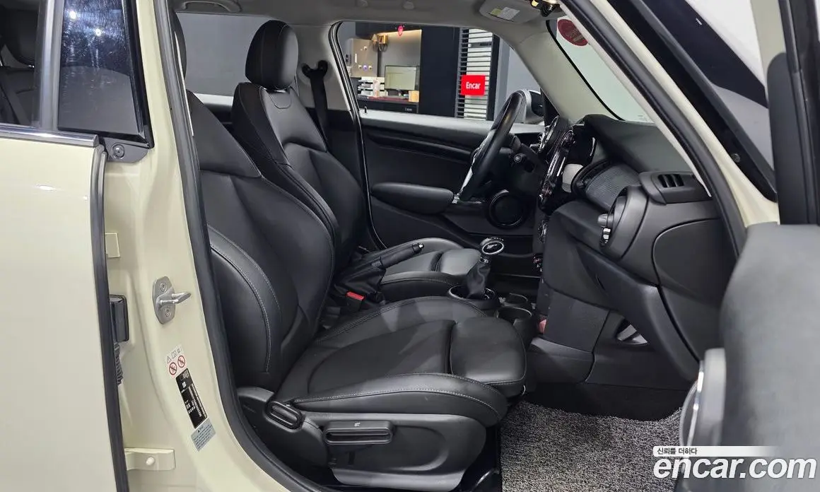 Mini Cooper 2019 1.5 автомат (гидро), фото 18
