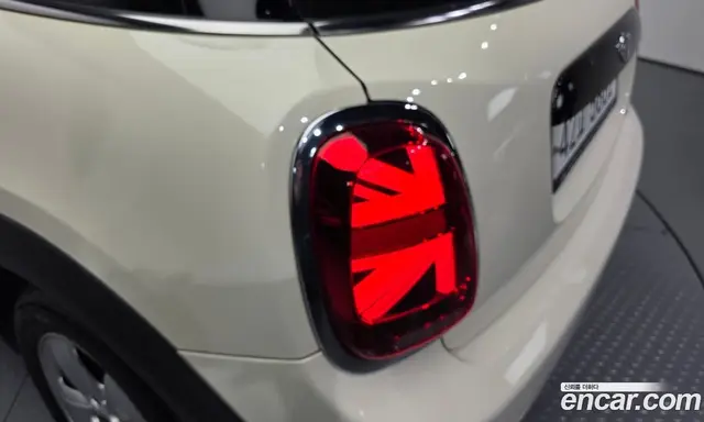 Mini Cooper 2019 1.5 автомат (гидро), миниатюра 9