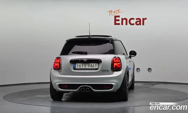 Mini Cooper 2019 2.0 автомат (гидро), миниатюра 3
