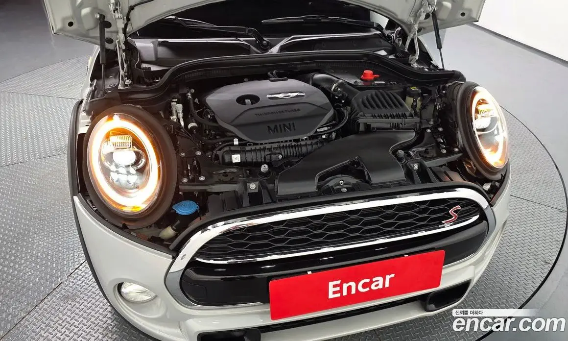 Mini Cooper 2019 2.0 автомат (гидро), фото 5