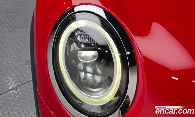 Mini Cooper 2023 1.5 автомат (гидро), миниатюра 8