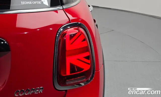 Mini Cooper 2023 1.5 автомат (гидро), миниатюра 9