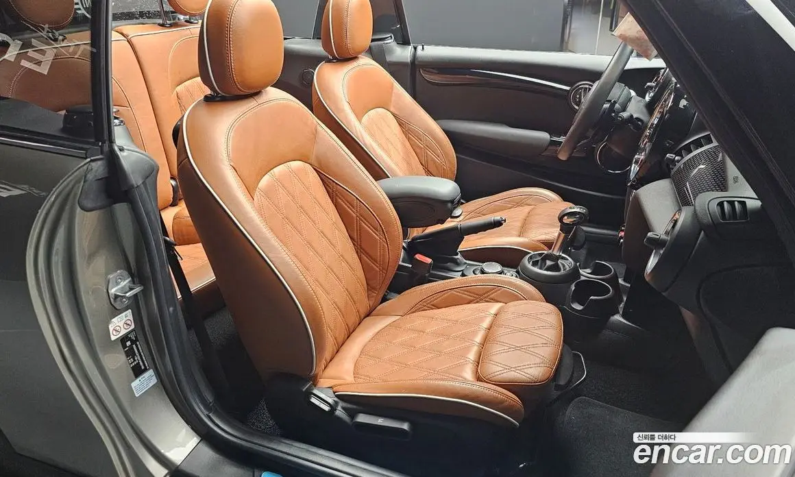 Mini Cooper Convertible 2019 2.0 автомат (гидро), фото 18