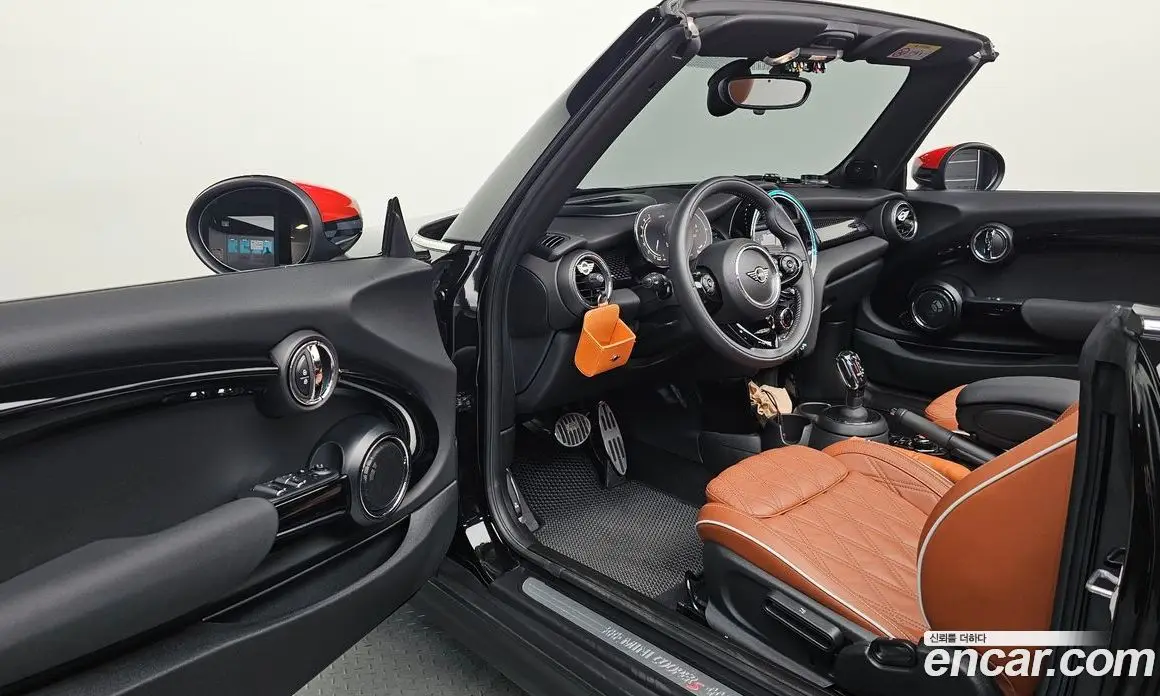 Mini Cooper Convertible 2020 2.0 автомат (гидро), фото 13 Mini Cooper Convertible 2020 2.0 автомат (гидро), фото 13