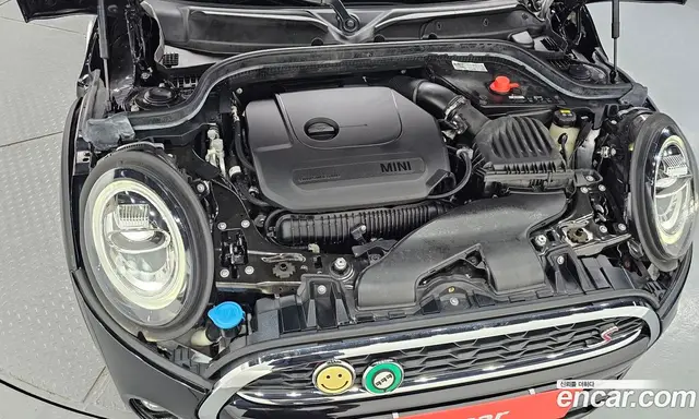 Mini Cooper Convertible 2020 2.0 автомат (гидро), миниатюра 6 Mini Cooper Convertible 2020 2.0 автомат (гидро), миниатюра 6
