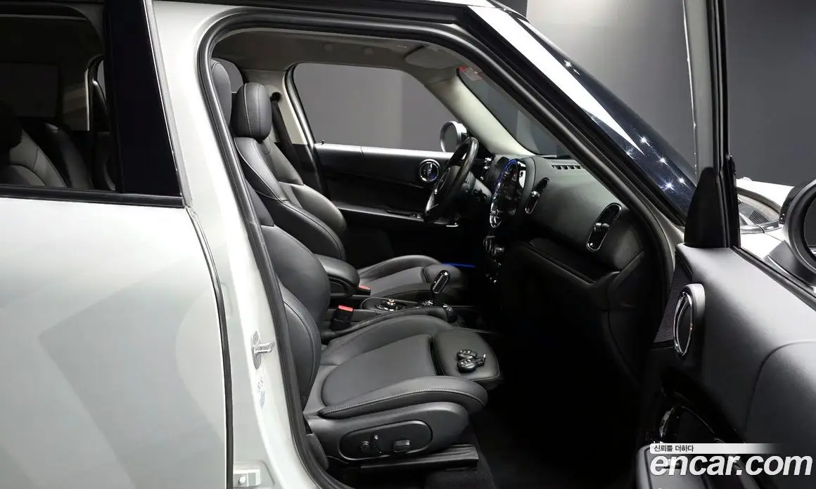 Mini Countryman 2021 1.5 автомат (гидро), фото 18 Mini Countryman 2021 1.5 автомат (гидро), фото 18