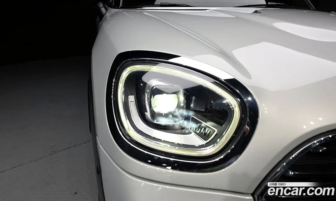 Mini Countryman 2021 1.5 автомат (гидро), фото 8 Mini Countryman 2021 1.5 автомат (гидро), фото 8