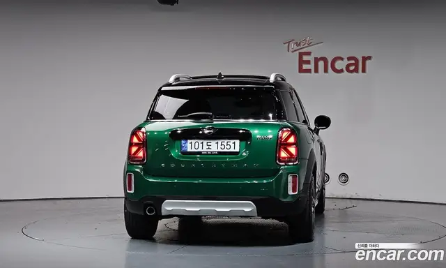 Mini Countryman 2024 1.5 автомат (гидро), миниатюра 3 Mini Countryman 2024 1.5 автомат (гидро), миниатюра 3