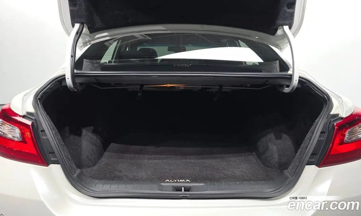 Nissan Altima 2016 2.5 автомат (гидро), фото 20