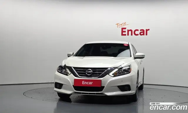 Nissan Altima 2016 2.5 автомат (гидро), миниатюра 3