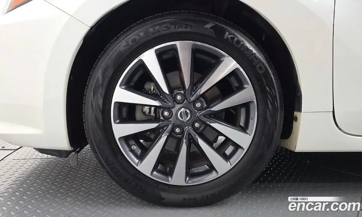 Nissan Altima 2016 2.5 автомат (гидро), фото 5