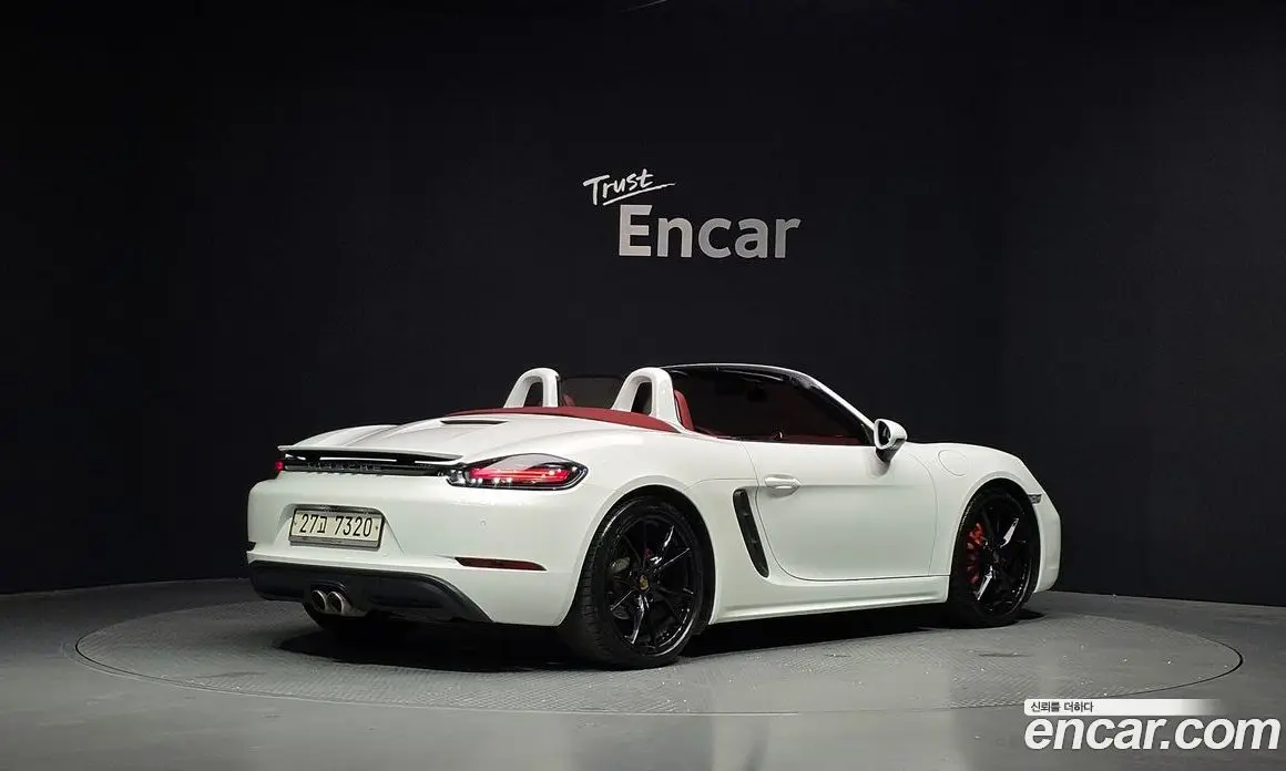 Porsche 718 2017 2.5 автомат (гидро), фото 2 Porsche 718 2017 2.5 автомат (гидро), фото 2
