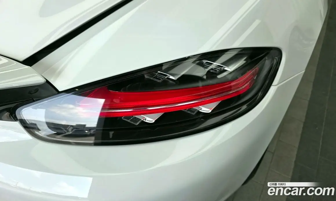 Porsche 718 2017 2.5 автомат (гидро), фото 9 Porsche 718 2017 2.5 автомат (гидро), фото 9