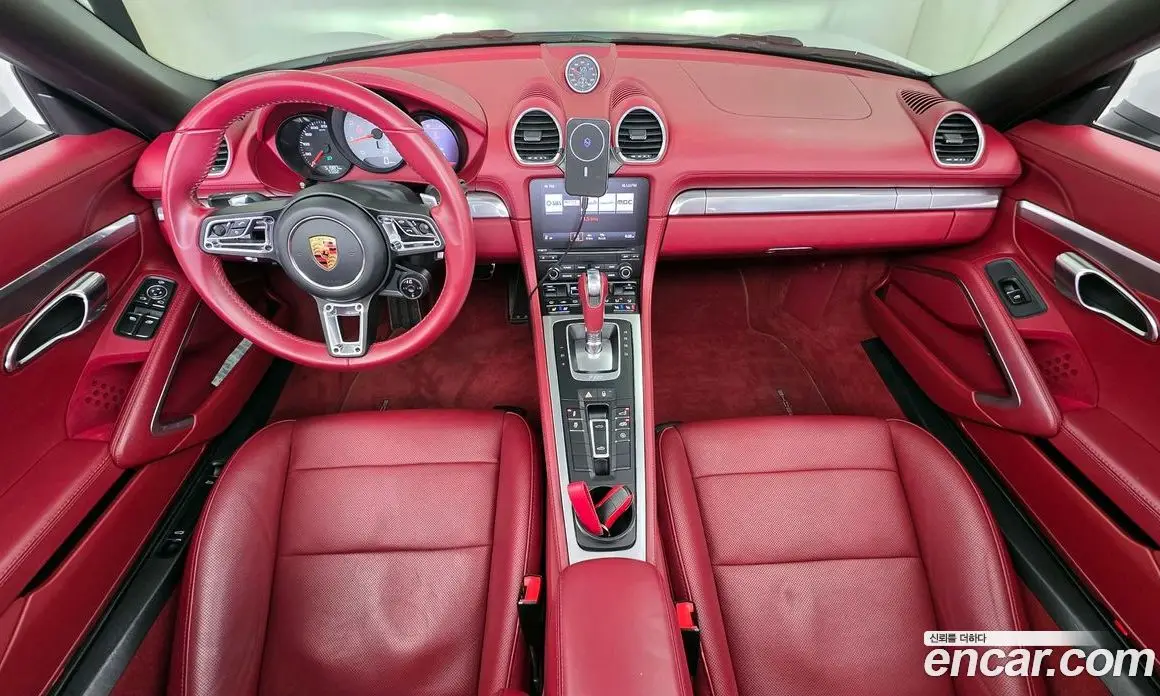 Porsche 718 2017 2.5 автомат (гидро), фото 10 Porsche 718 2017 2.5 автомат (гидро), фото 10