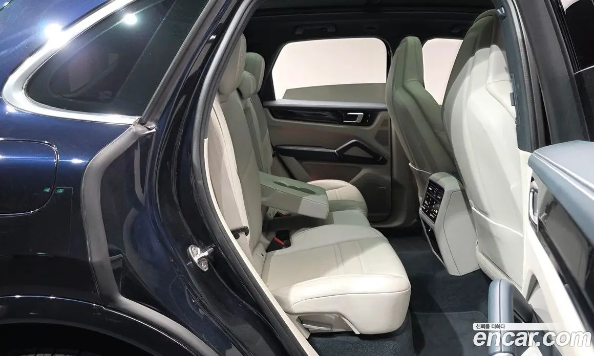 Porsche Cayenne 2021 3.0 автомат (гидро), фото 16