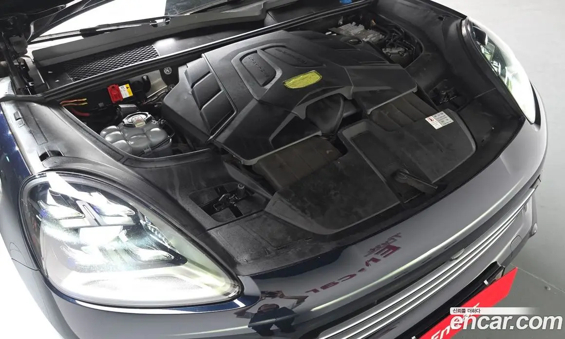 Porsche Cayenne 2021 3.0 автомат (гидро), фото 5