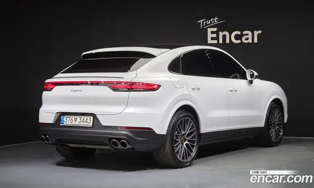 Porsche Cayenne 2022 3.0 автомат (гидро), миниатюра 2