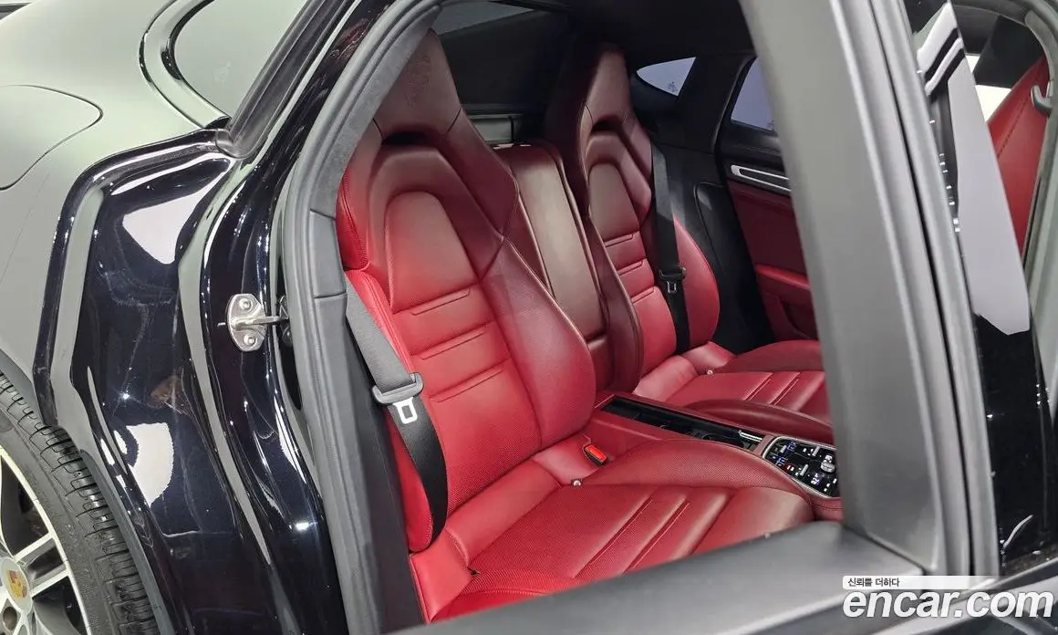Porsche Panamera 2019 4.0 автомат (гидро), фото 18 Porsche Panamera 2019 4.0 автомат (гидро), фото 18