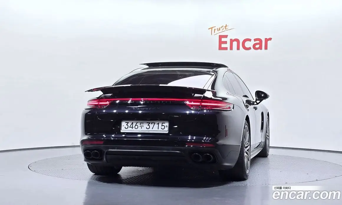 Porsche Panamera 2019 4.0 автомат (гидро), фото 4 Porsche Panamera 2019 4.0 автомат (гидро), фото 4