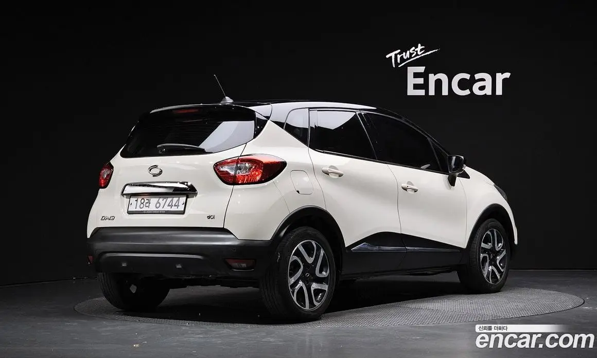Renault (Samsung) QM3 2015 1.5 автомат (гидро), фото 1 Renault (Samsung) QM3 2015 1.5 автомат (гидро), фото 1
