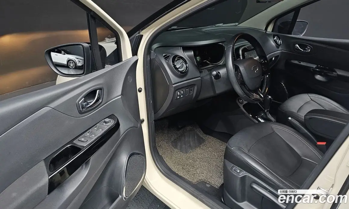 Renault (Samsung) QM3 2015 1.5 автомат (гидро), фото 12 Renault (Samsung) QM3 2015 1.5 автомат (гидро), фото 12