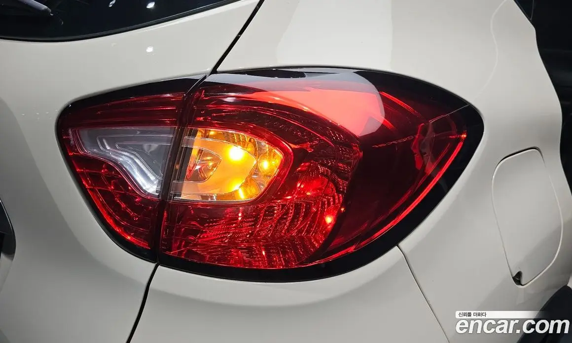 Renault (Samsung) QM3 2015 1.5 автомат (гидро), фото 8 Renault (Samsung) QM3 2015 1.5 автомат (гидро), фото 8
