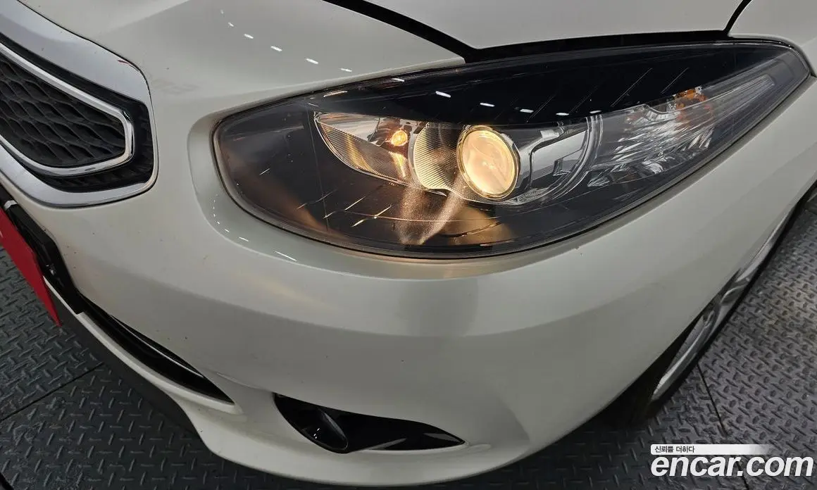Renault (Samsung) SM3 2013 1.6 автомат (гидро), фото 8 Renault (Samsung) SM3 2013 1.6 автомат (гидро), фото 8