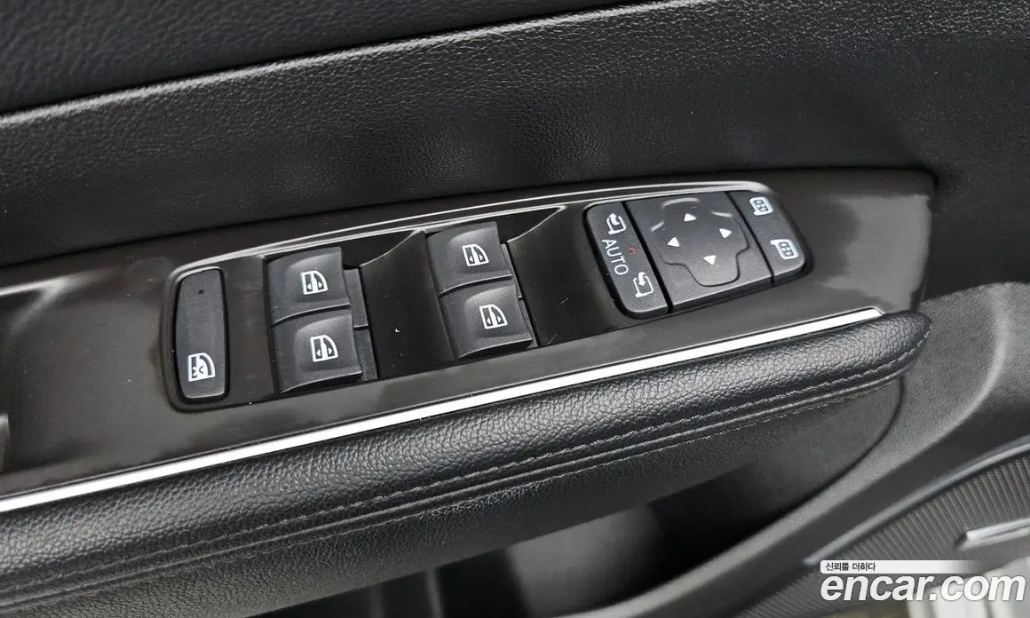 Renault (Samsung) SM6 2016 2.0 автомат (гидро), фото 19 Renault (Samsung) SM6 2016 2.0 автомат (гидро), фото 19
