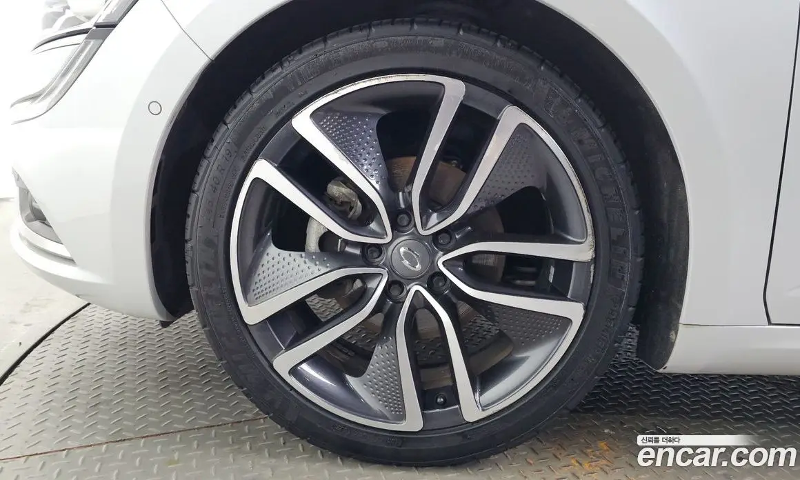 Renault (Samsung) SM6 2016 2.0 автомат (гидро), фото 5 Renault (Samsung) SM6 2016 2.0 автомат (гидро), фото 5
