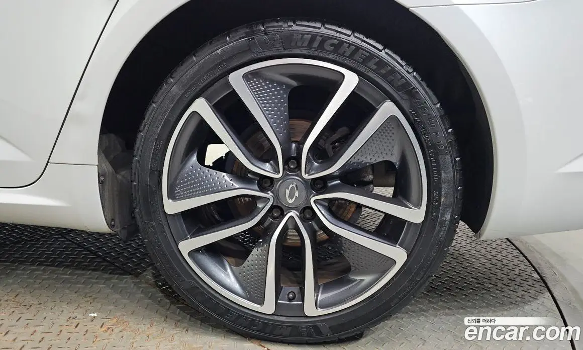Renault (Samsung) SM6 2016 2.0 автомат (гидро), фото 7 Renault (Samsung) SM6 2016 2.0 автомат (гидро), фото 7