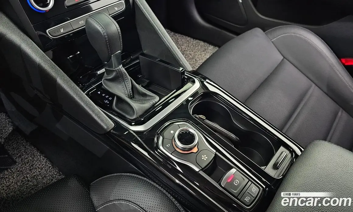 Renault (Samsung) SM6 2017 1.6 автомат (гидро), фото 12 Renault (Samsung) SM6 2017 1.6 автомат (гидро), фото 12