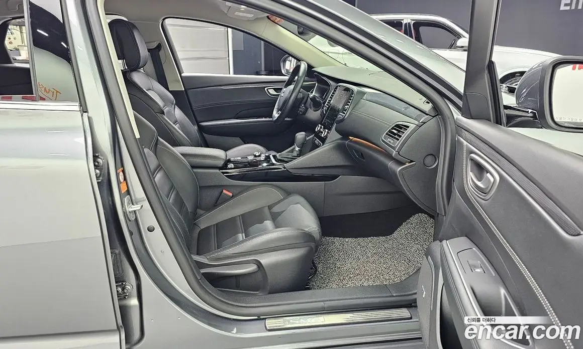 Renault (Samsung) SM6 2017 1.6 автомат (гидро), фото 17 Renault (Samsung) SM6 2017 1.6 автомат (гидро), фото 17