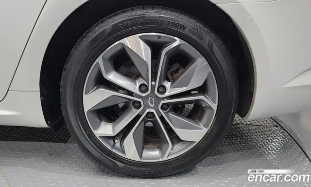 Renault (Samsung) SM6 2018 2.0 автомат (гидро), миниатюра 7 Renault (Samsung) SM6 2018 2.0 автомат (гидро), миниатюра 7