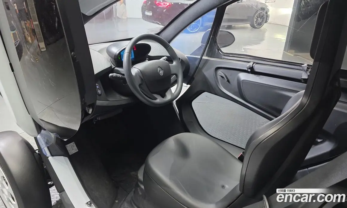 Renault (Samsung) Twizy 2020 0.1 автомат (гидро), фото 13