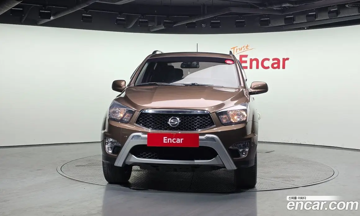 SsangYong Korando 2015 2.0 автомат (гидро), фото 3